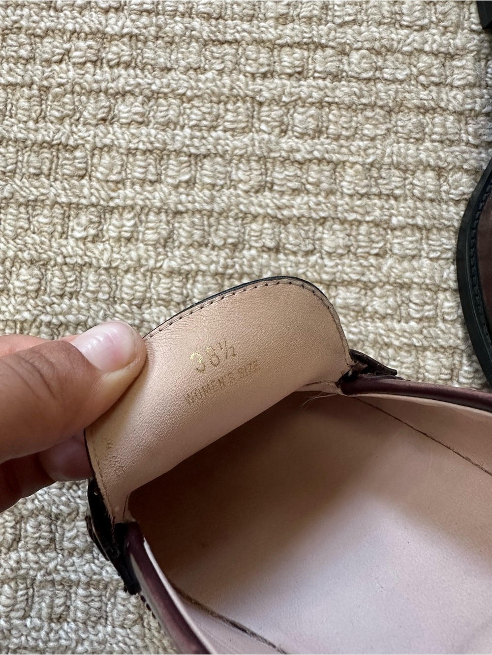 Tod’s Women’s Leather Brown & Gold Classic Loafer Sz 38.5 - Picture 6 of 7